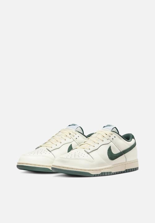 Nike - Dunk low