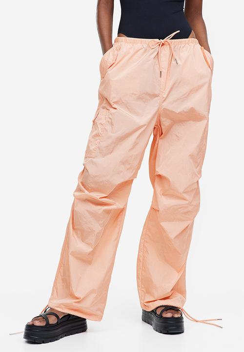 H&M - Nylon parachute trousers - apricot