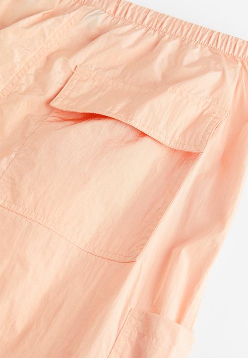 H&M - Nylon parachute trousers - apricot
