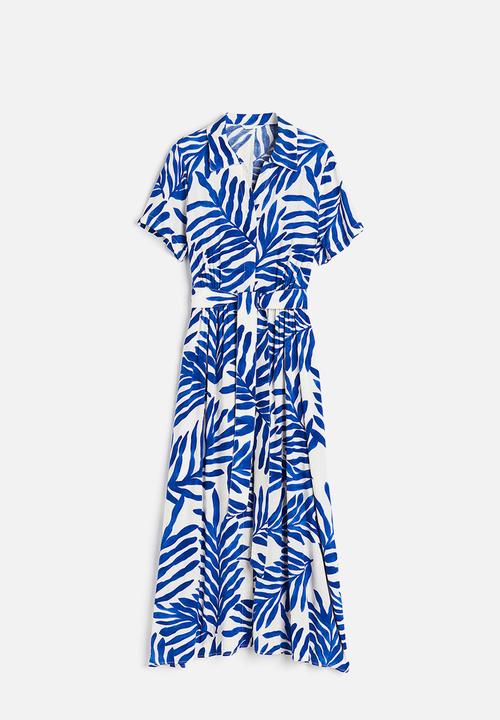 H&M - Tie-belt shirt dress - white blue patterned 
