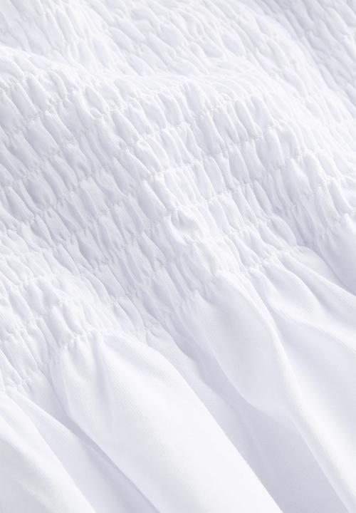 H&M - Smocked top - white