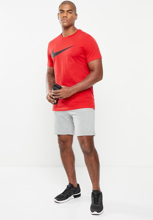 Nike - Nsw tee good chest swsh fs - university red/black
