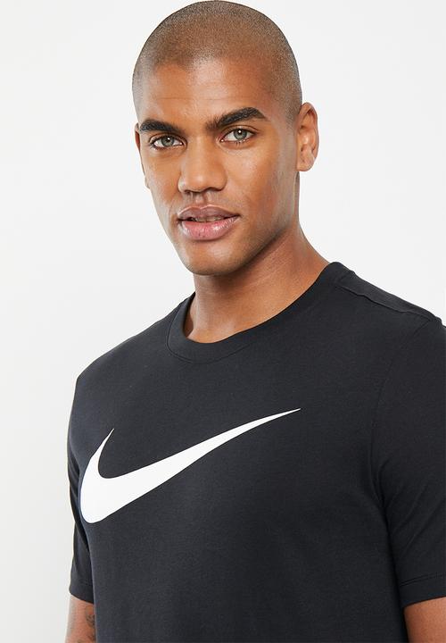 Nike - Nsw tee good chest swsh fs - black/white