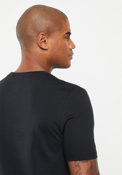 Nike - Nsw tee good chest swsh fs - black/white