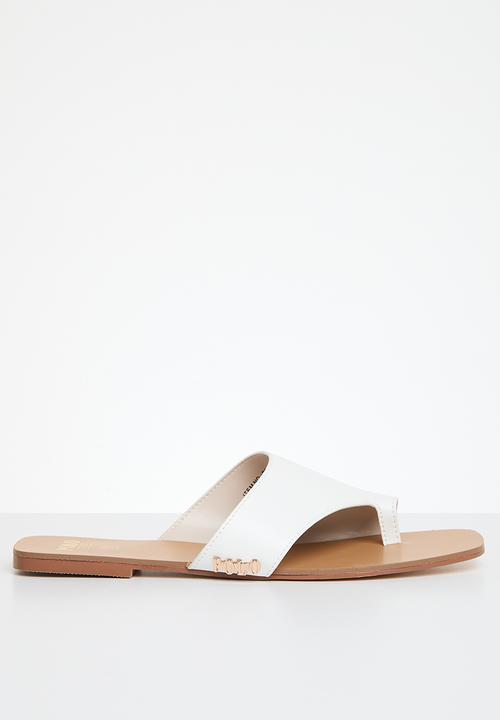 POLO - Womens toe post slip on sandal - white
