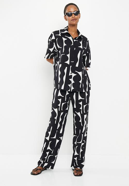 Me&B - The boxy viscose shirt - sea coral