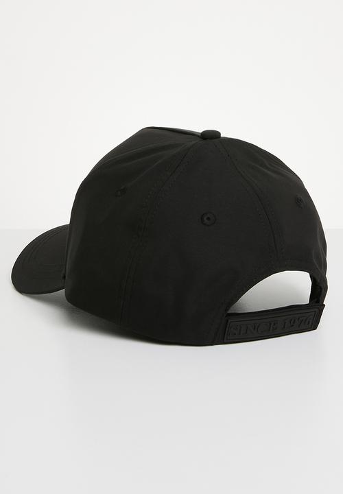 POLO - 5 Panel 3d pyramid polo peak - black