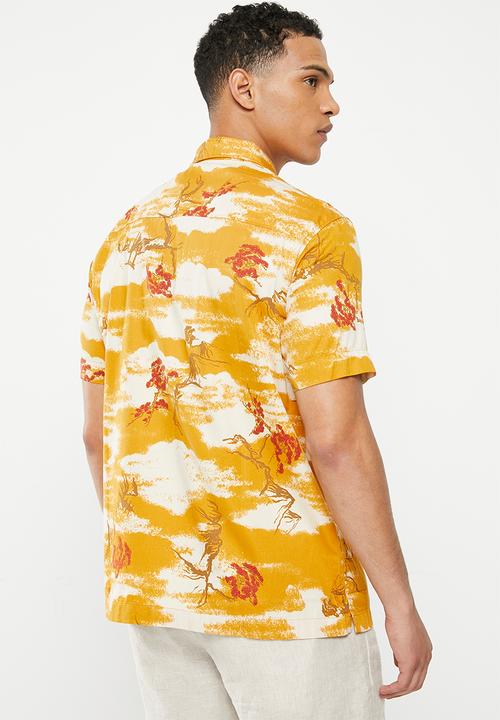 Superdry. - Vintage hawaiian s/s shirt - yellow clouds