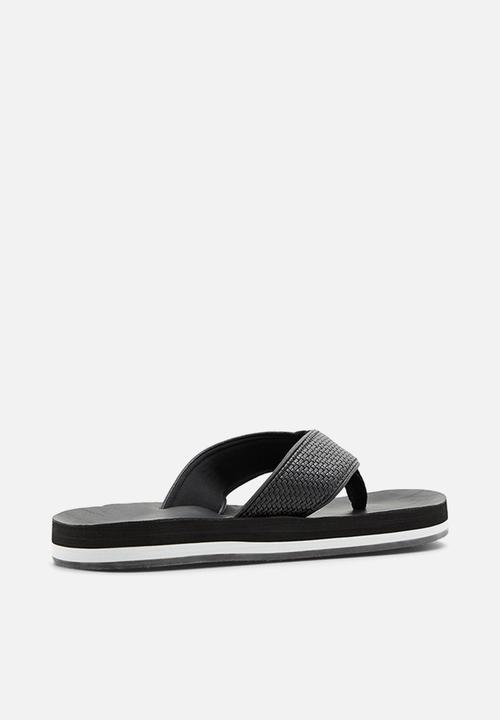 Call It Spring - Keele - black