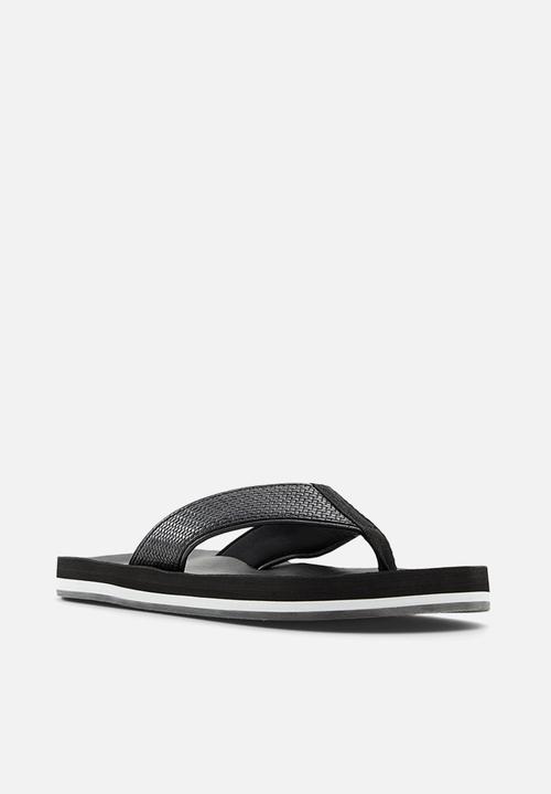Call It Spring - Keele - black