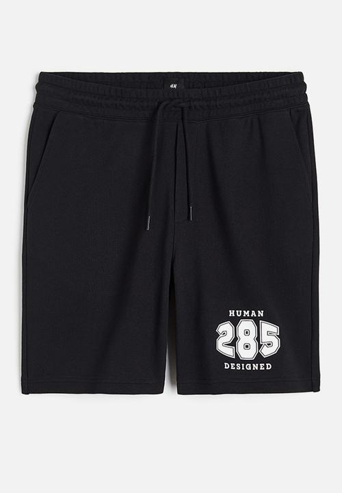 H&M - Relaxed fit printed sweatshorts - black 