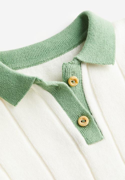H&M - Knitted polo shirt - white & green
