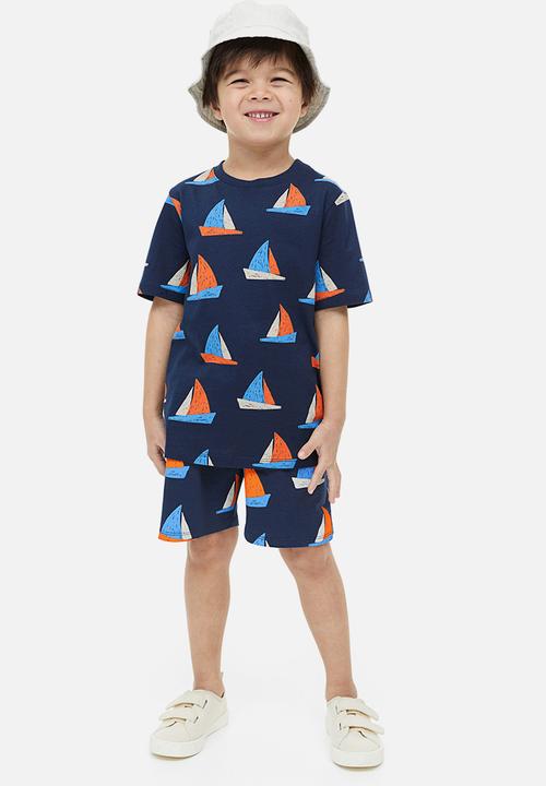 H&M - 2 Pack pull-on shorts - dark blue sailboats