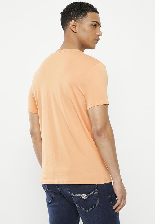 GUESS - Short sleeve bsc mosaic tri logo tee - sweet peach