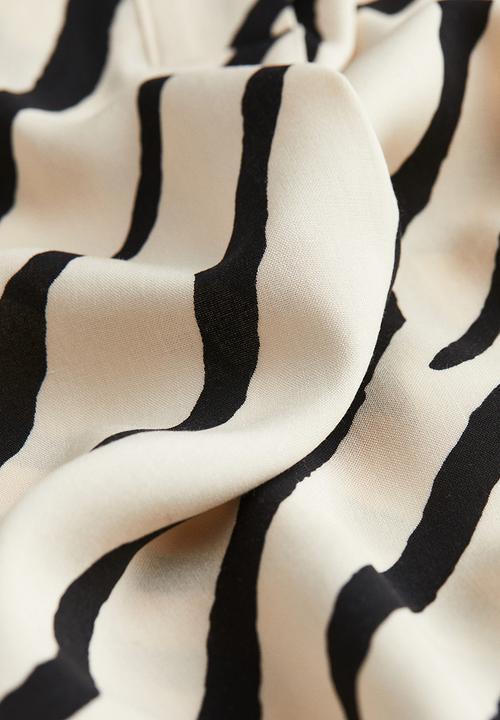 H&M - V-neck tunic - light beige zebra print 