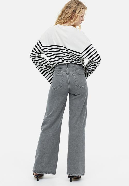 H&M - Flared regular jeans - grey