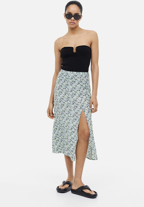 H&M - Crêpe skirt - light blue floral