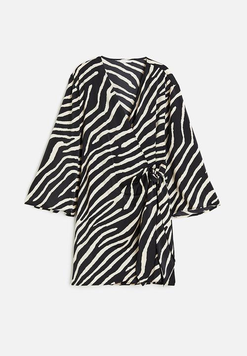 H&M - Satin wrap dress - black zebra print