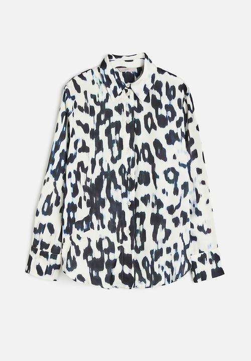 H&M - Pointed-collar shirt - cream & leopard print