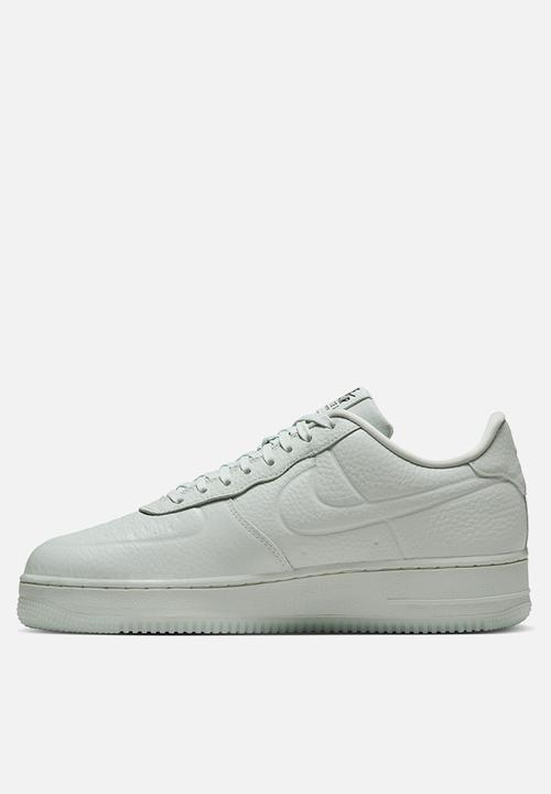 Nike - Air Force 1 '07 premium