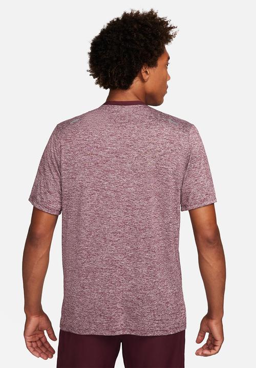 Nike - M nk df rise 365 short sleeve - night maroon/heather