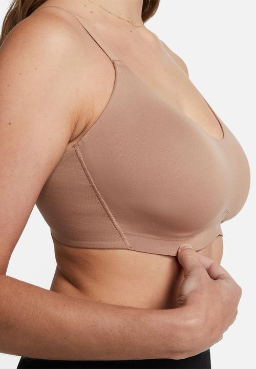 Nike - W Nk Alate minimalist bra - desert dust / white