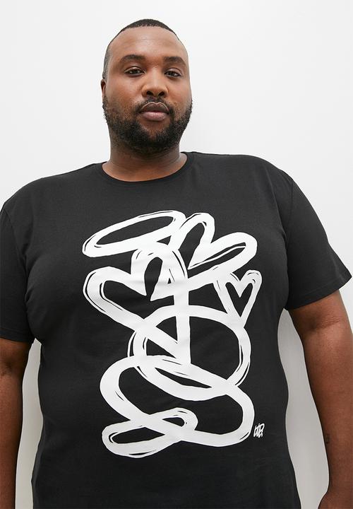 Superbalist - Heart circle plus graphic tee - black