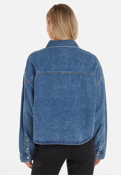 Calvin Klein - Oversized crop rounded hem shirt - denim medium