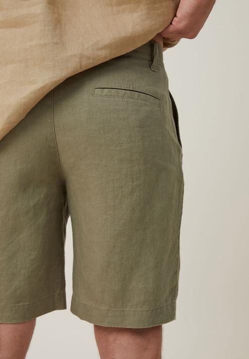 Cotton On - Linen pleat short - faded clover