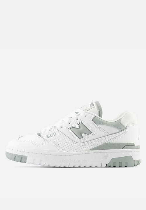 New Balance  - BB550
