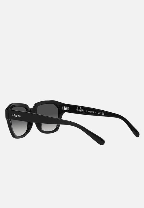 Vogue Eyewear - Forerunner-black