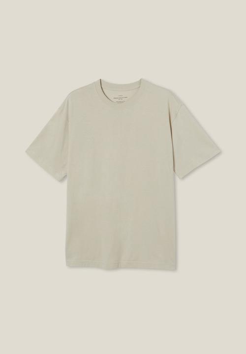 Cotton On - Organic loose fit t-shirt - ivory