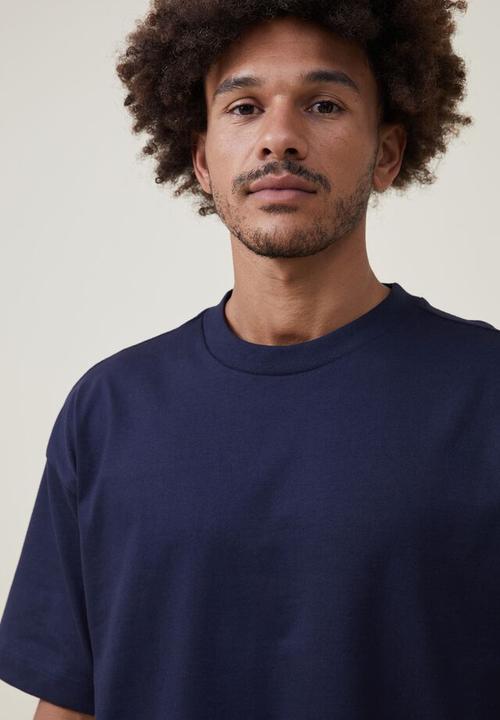 Cotton On - Box fit plain t-shirt - true navy