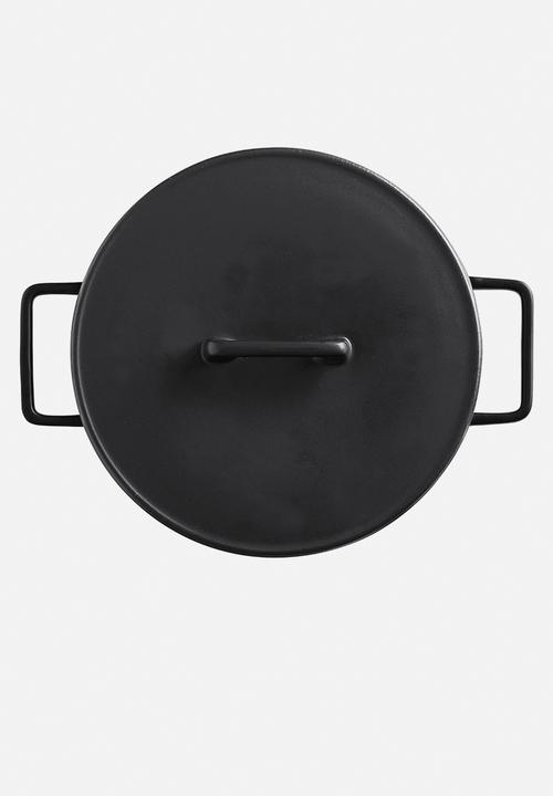 Maxwell & Williams - MW epic round casserole 2.6L - black