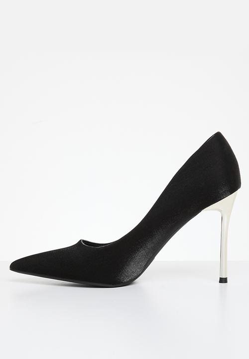 Plum - Satin court - black