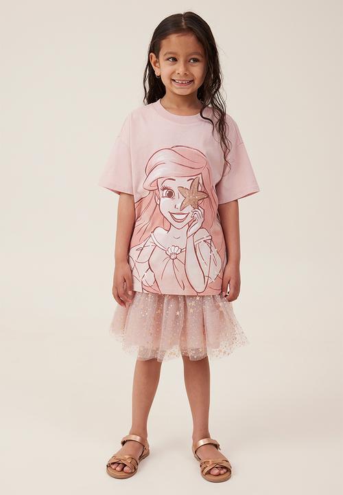 Cotton On - License drop shoulder short sleeve tee - lcn dis ariel/dusty berry
