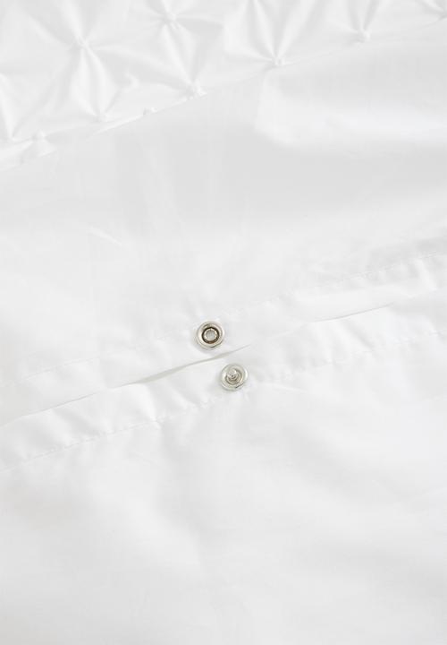 Sheraton Textiles - Harper 200TC cotton embroidered duvet set - white