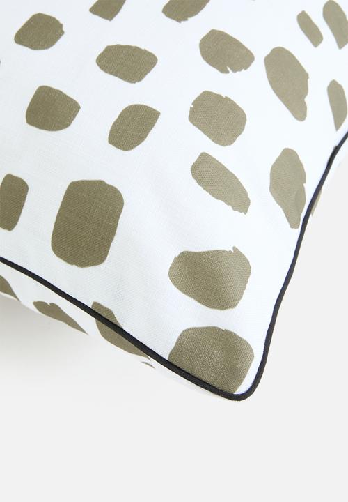 Sixth Floor - Raya cushion cover - olive