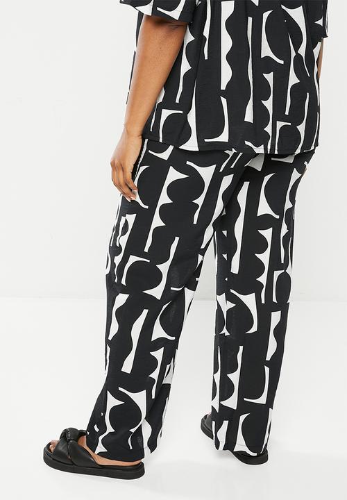 Me&B - Plus elasticated tailored pant - black