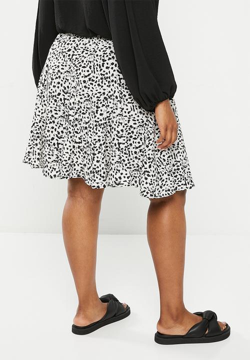 Me&B - Plus flared mini skirt - scratchy animal