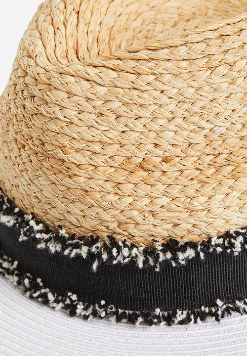 H&M - Straw hat - light beige block-coloured