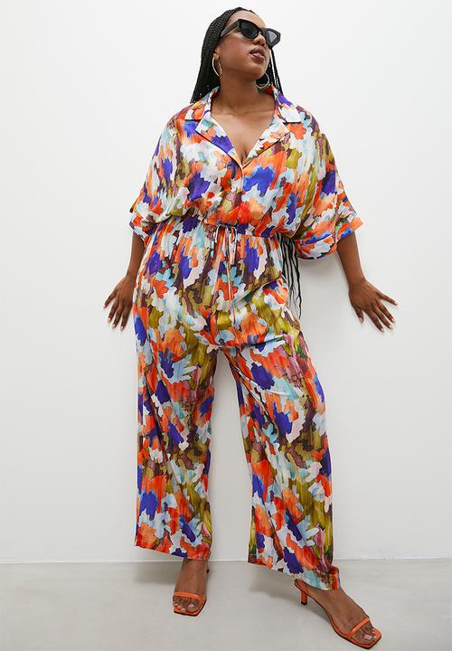 Superbalist - Relaxed printed short sleeve jumpsuit -Abstract colour smudge 