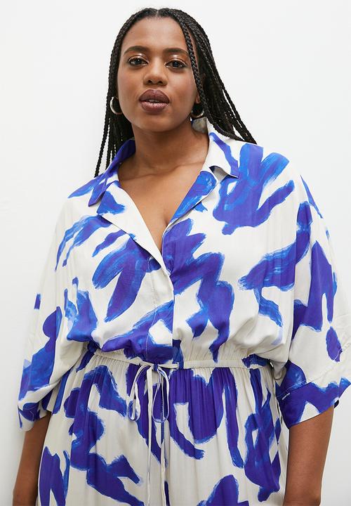 Superbalist - Relaxed printed short sleeve jumpsuit - painted ladies