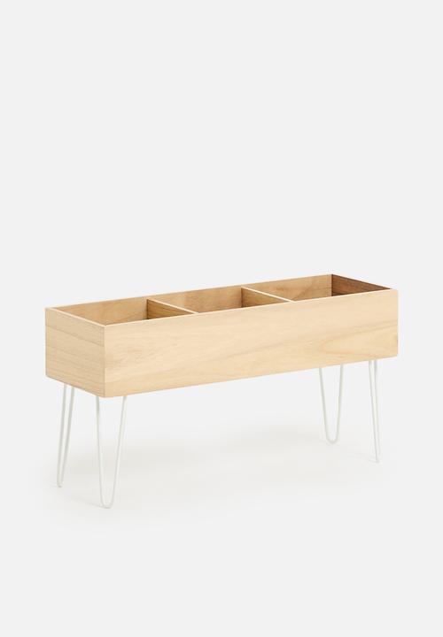 Sixth Floor - Humpty bookcase - natural