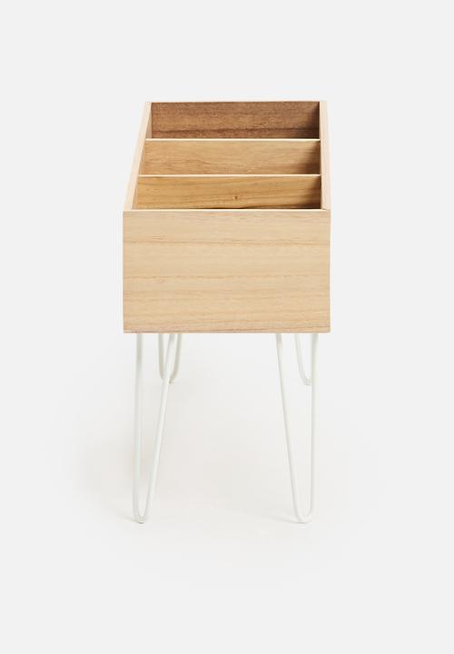 Sixth Floor - Humpty bookcase - natural