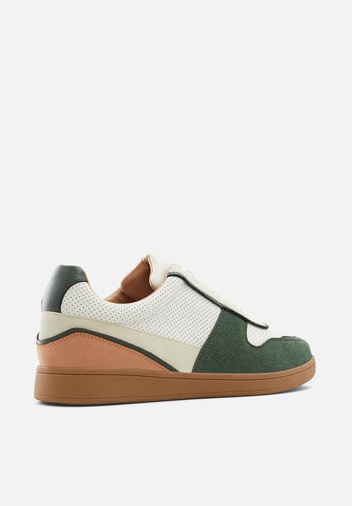 Call It Spring - Syllas - other green