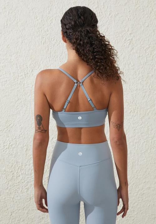 Cotton On - Recycled workout crop - cloud grey