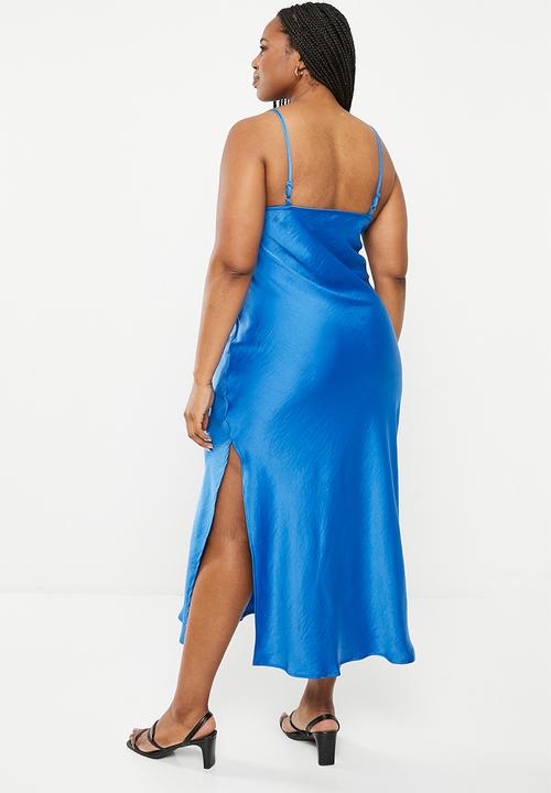 Me&B - Plus The Asanda Slip Dress - Blue