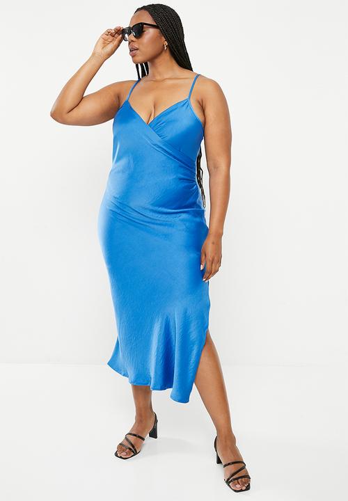 Me&B - Plus The Asanda Slip Dress - Blue