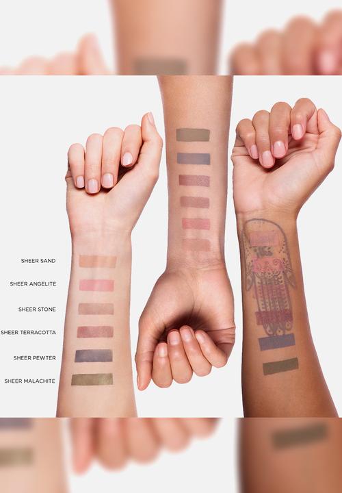 Stila - Suede Shade Liquid Eye Shadow Sheer Nudes - Sheer Angelite